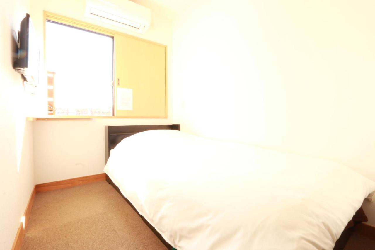 Simple Sleep 個室カプセル Hotel Hitoyoshi Eksteriør billede